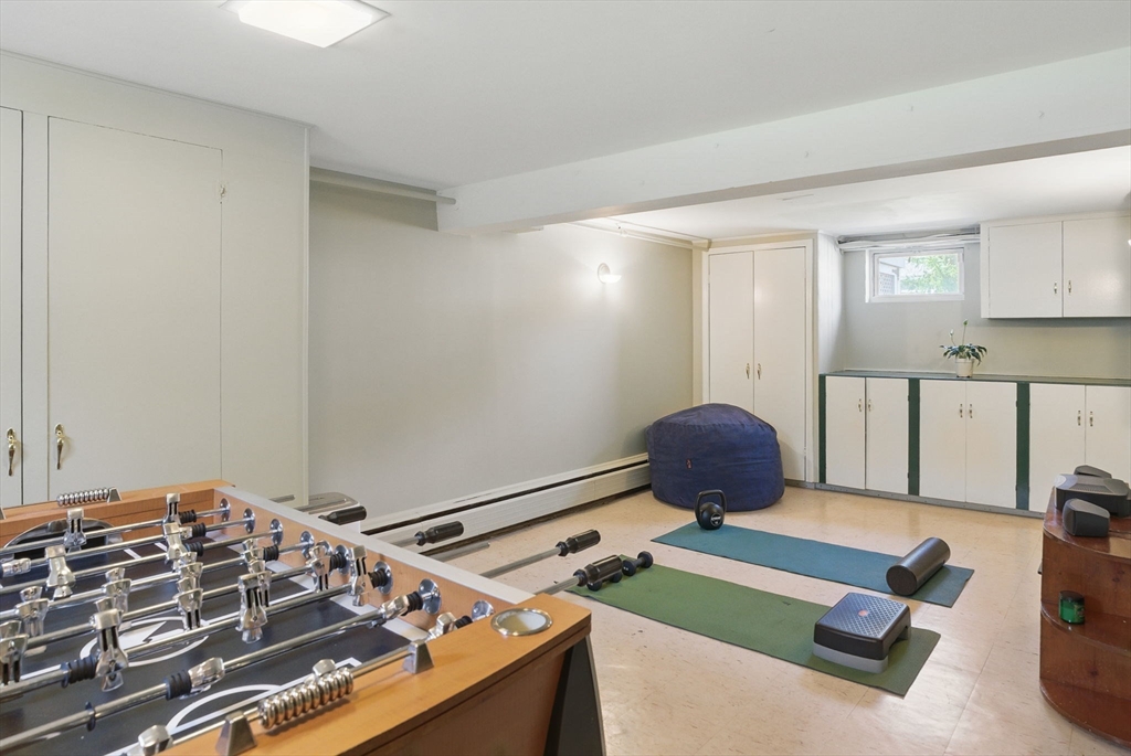 13 Sunnyfield Road Bedford, MA 01730 - Photo 22 of 30 Gallery Image 22