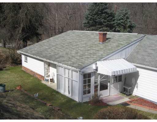 985 Simpson Howell Road Elizabeth, PA 15037 - Photo 3 of 8 Exterior Back.