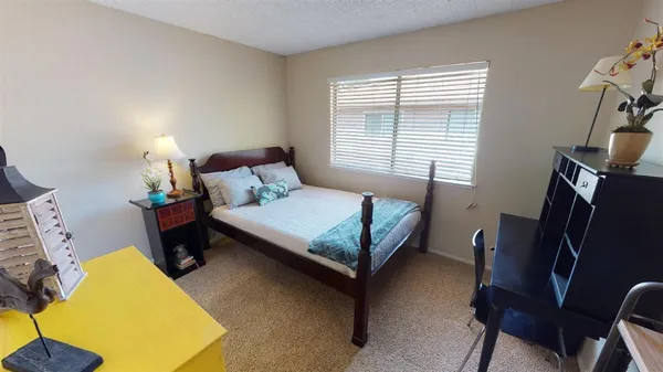 $215,000 | 4702 Greenholme Drive, Unit 3, Sacramento, CA 95842