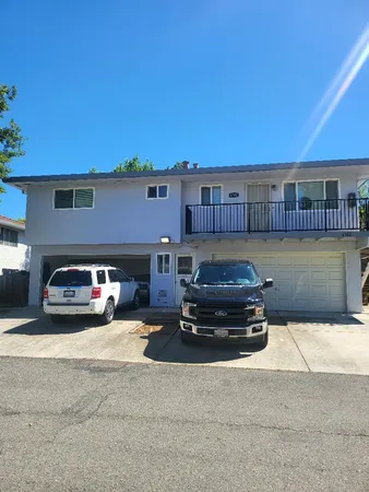 $215,000 | 4702 Greenholme Drive, Unit 3, Sacramento, CA 95842