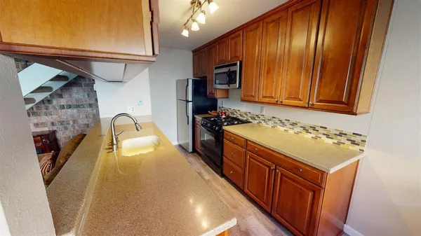 $215,000 | 4702 Greenholme Drive, Unit 3, Sacramento, CA 95842