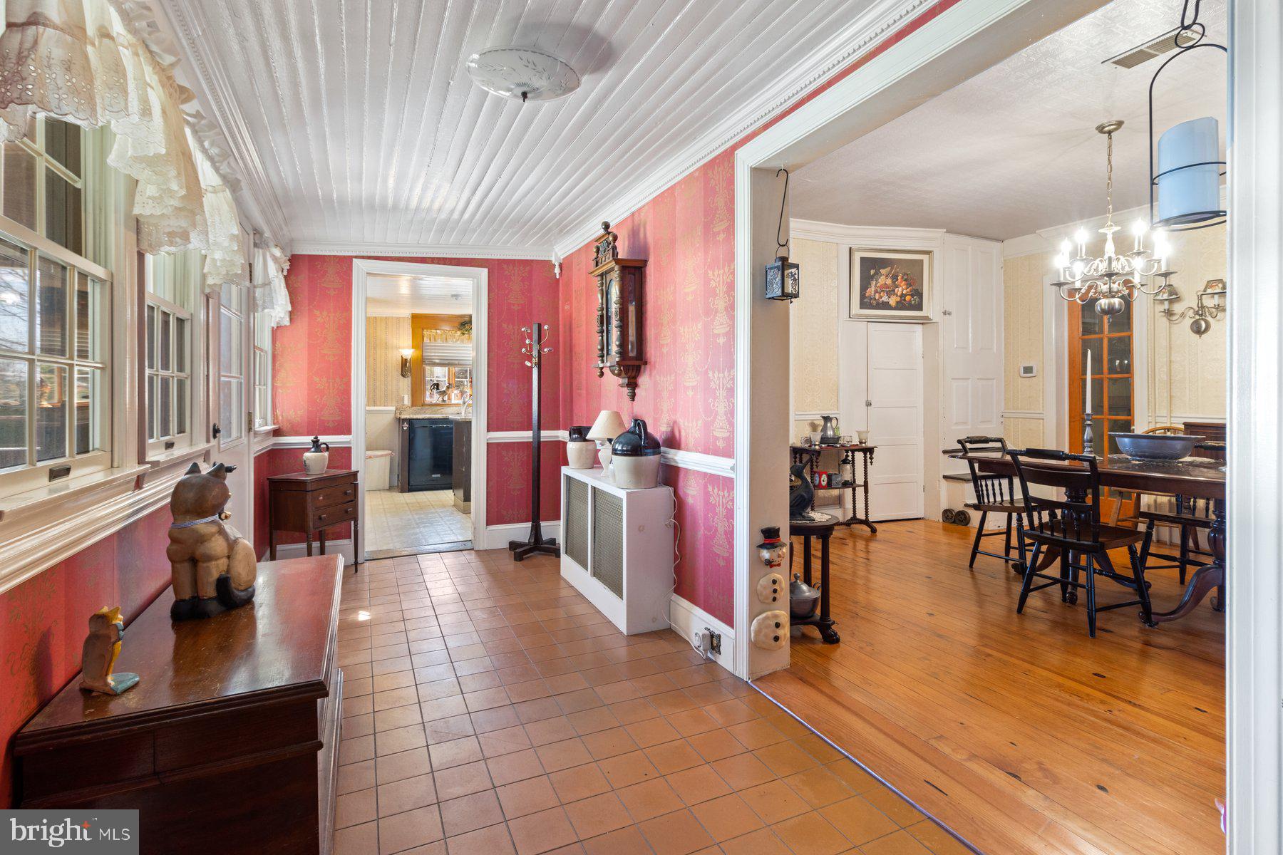 1845 Deer Park Road Finksburg, MD 21048 - Photo 18 of 37 Gallery Image 18