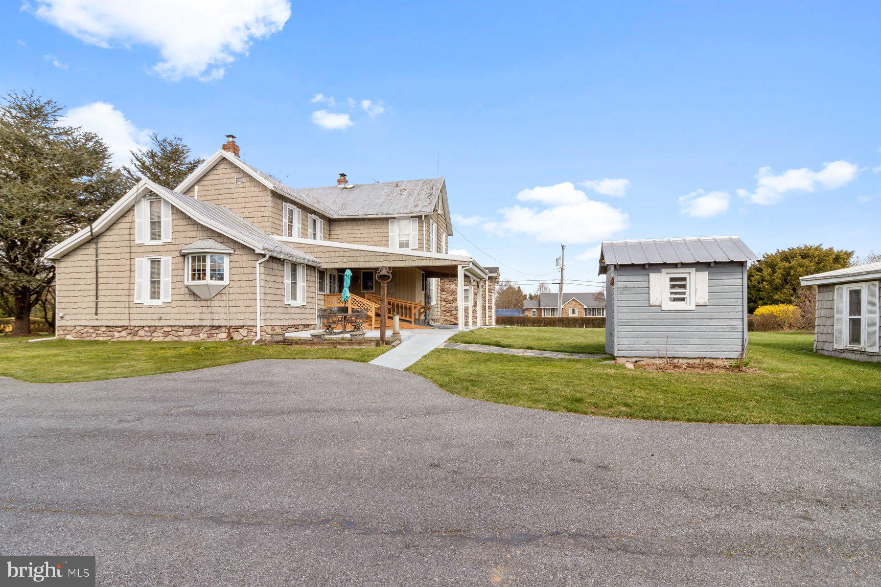 1845 Deer Park Road Finksburg, MD 21048 - Photo 4 of 37 Gallery Image 4
