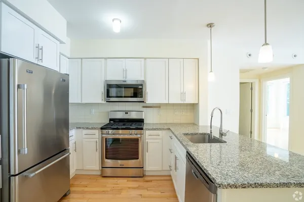 $5,300 | 603 Concord, Unit 401, Cambridge, MA 02138