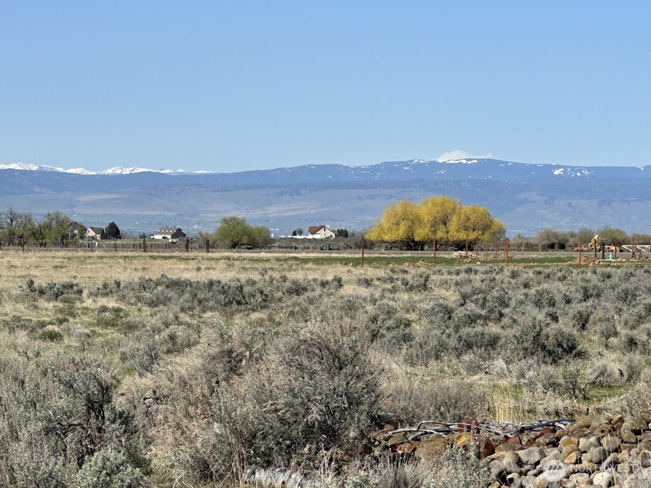 5 A Lester Road Ellensburg, WA 98926 - Photo 14 of 14 a view of an outdoor space and mountain view