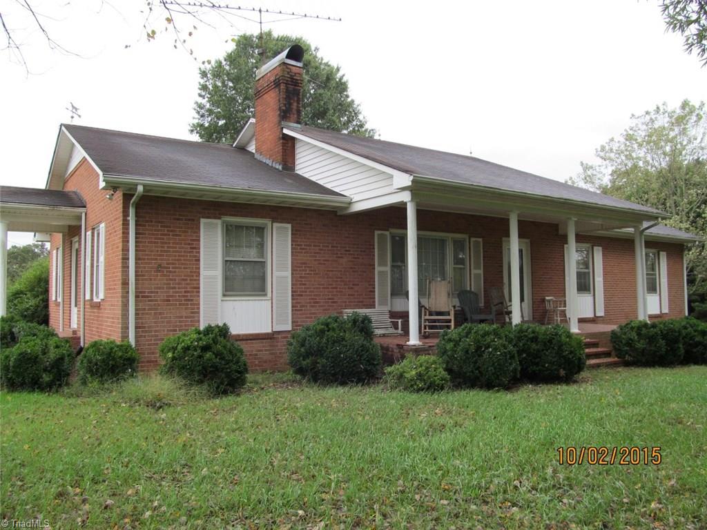 2371 Bagley Springs Road Ronda, NC 28670 - Photo 6 of 30 Gallery Image 6