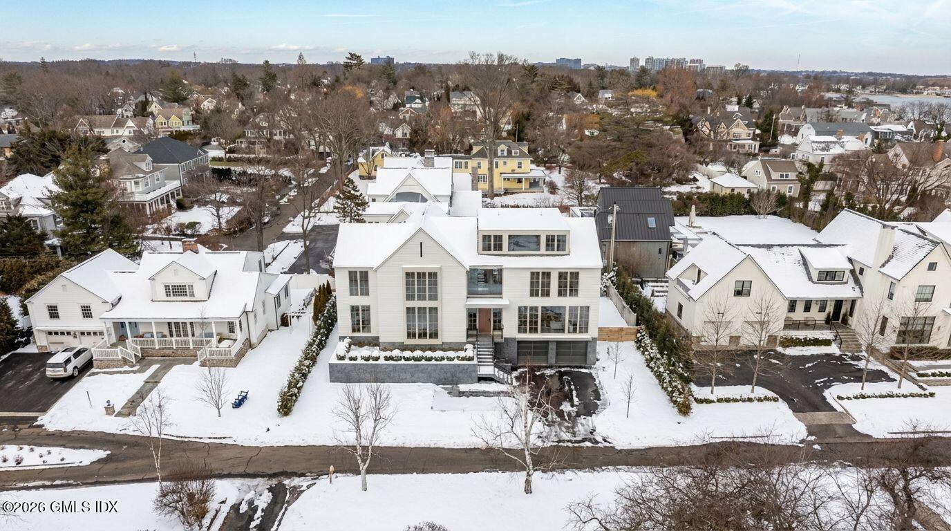 30 Meadowbank Road Old Greenwich, CT 06870 - Photo 21 of 28 an aerial view of residential houses with outdoor space