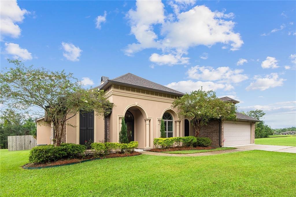 32124 Oneal Drive Springfield, LA 70462 - Photo 1 of 16 Gallery Image 1
