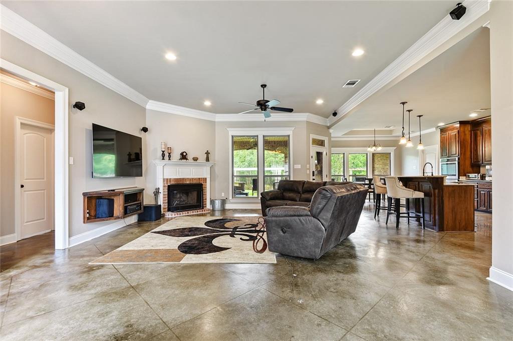 32124 Oneal Drive Springfield, LA 70462 - Photo 8 of 16 Gallery Image 8