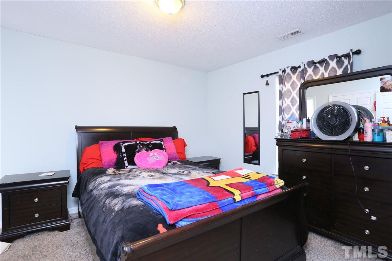 237 Ruby Ridge Road Durham, NC 27703 - Photo 8 of 11 Gallery Image 8