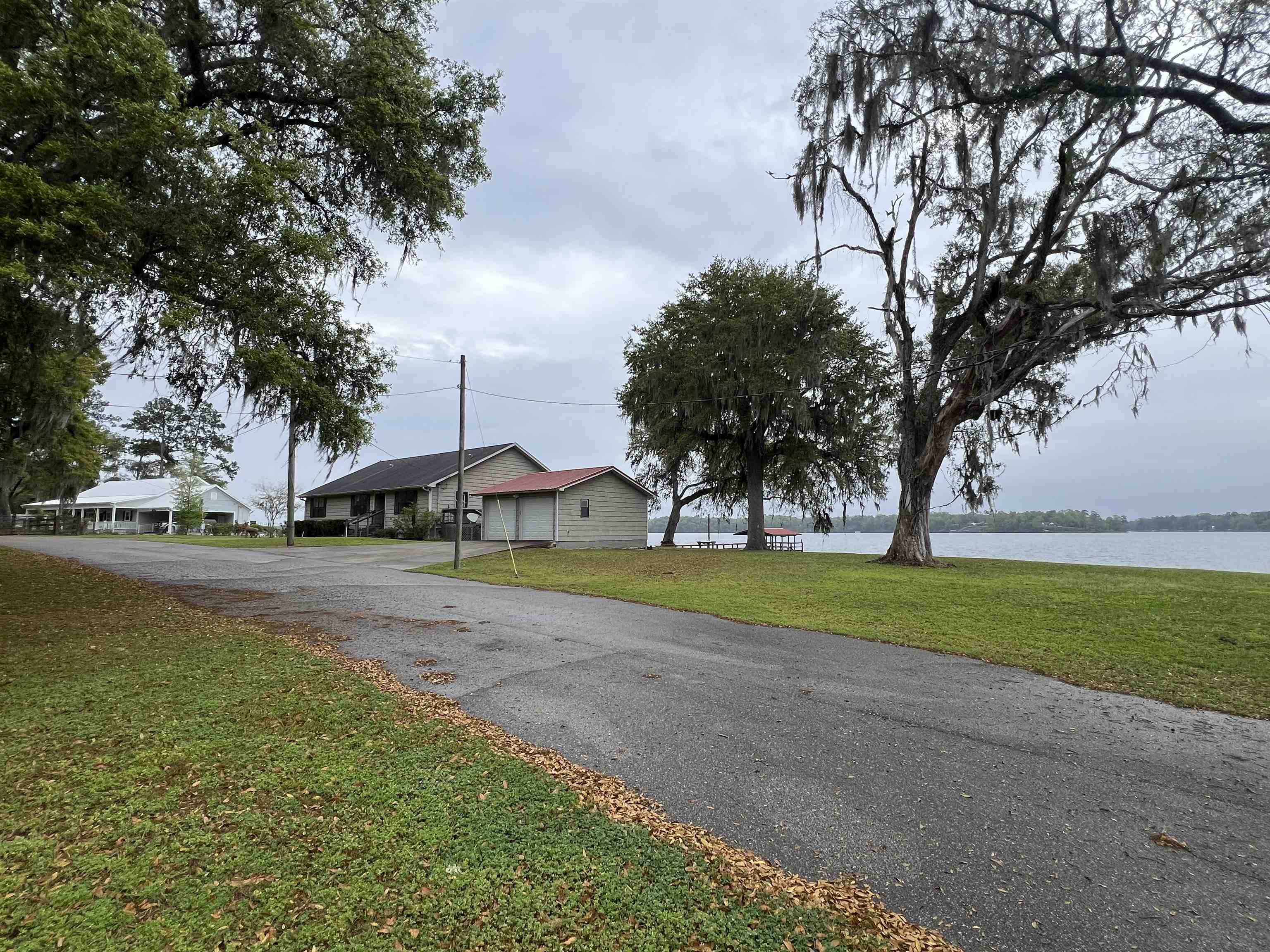 4623 McCall Bridge Road Quincy, FL 32351 - Photo 5 of 16 Gallery Image 5