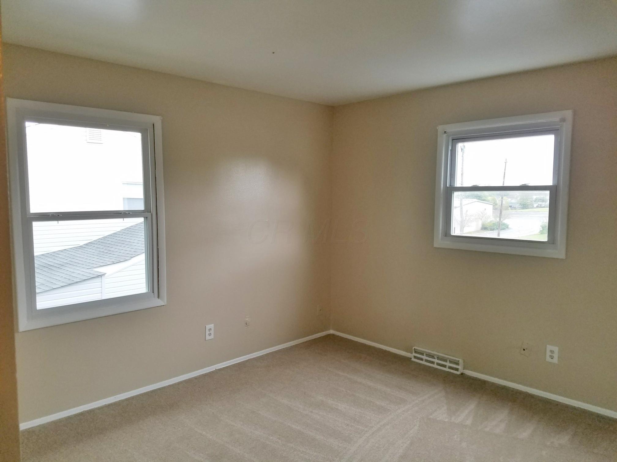 1457 Demorest Road Columbus, OH 43228 - Photo 13 of 19 Gallery Image 13