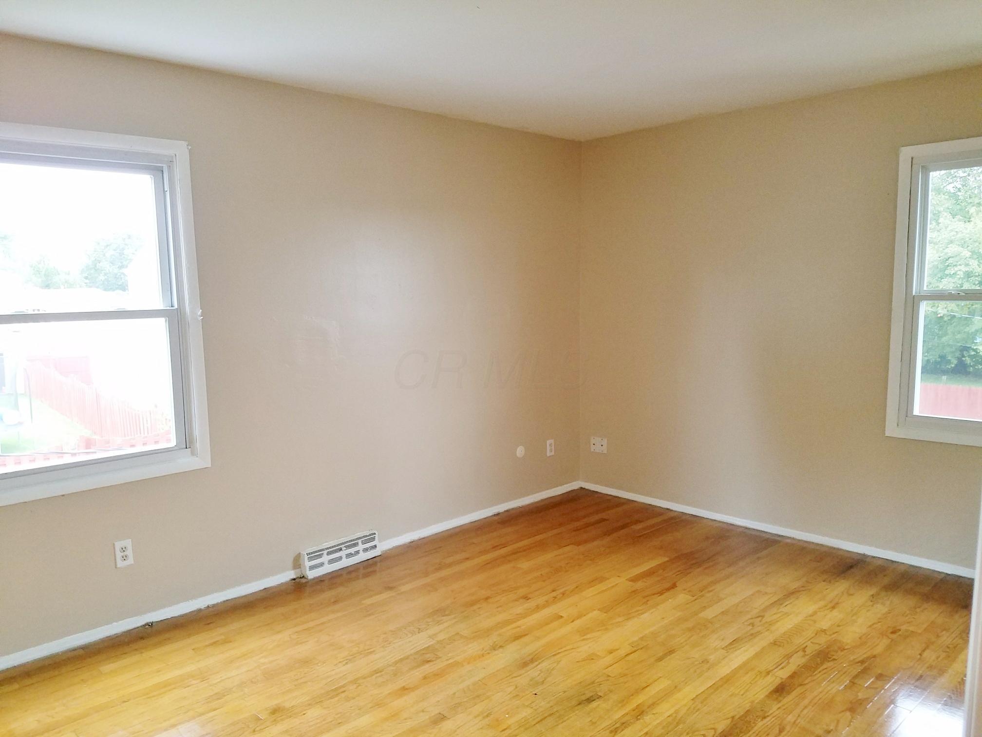 1457 Demorest Road Columbus, OH 43228 - Photo 14 of 19 Gallery Image 14