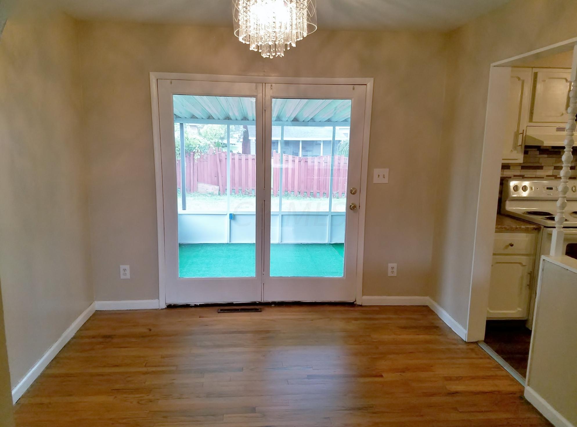 1457 Demorest Road Columbus, OH 43228 - Photo 4 of 19 Gallery Image 4