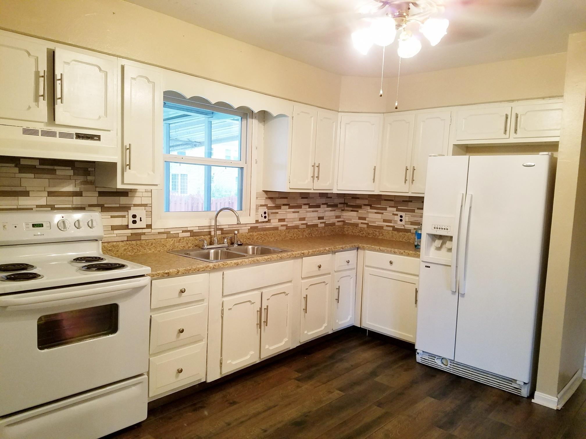 1457 Demorest Road Columbus, OH 43228 - Photo 6 of 19 Gallery Image 6
