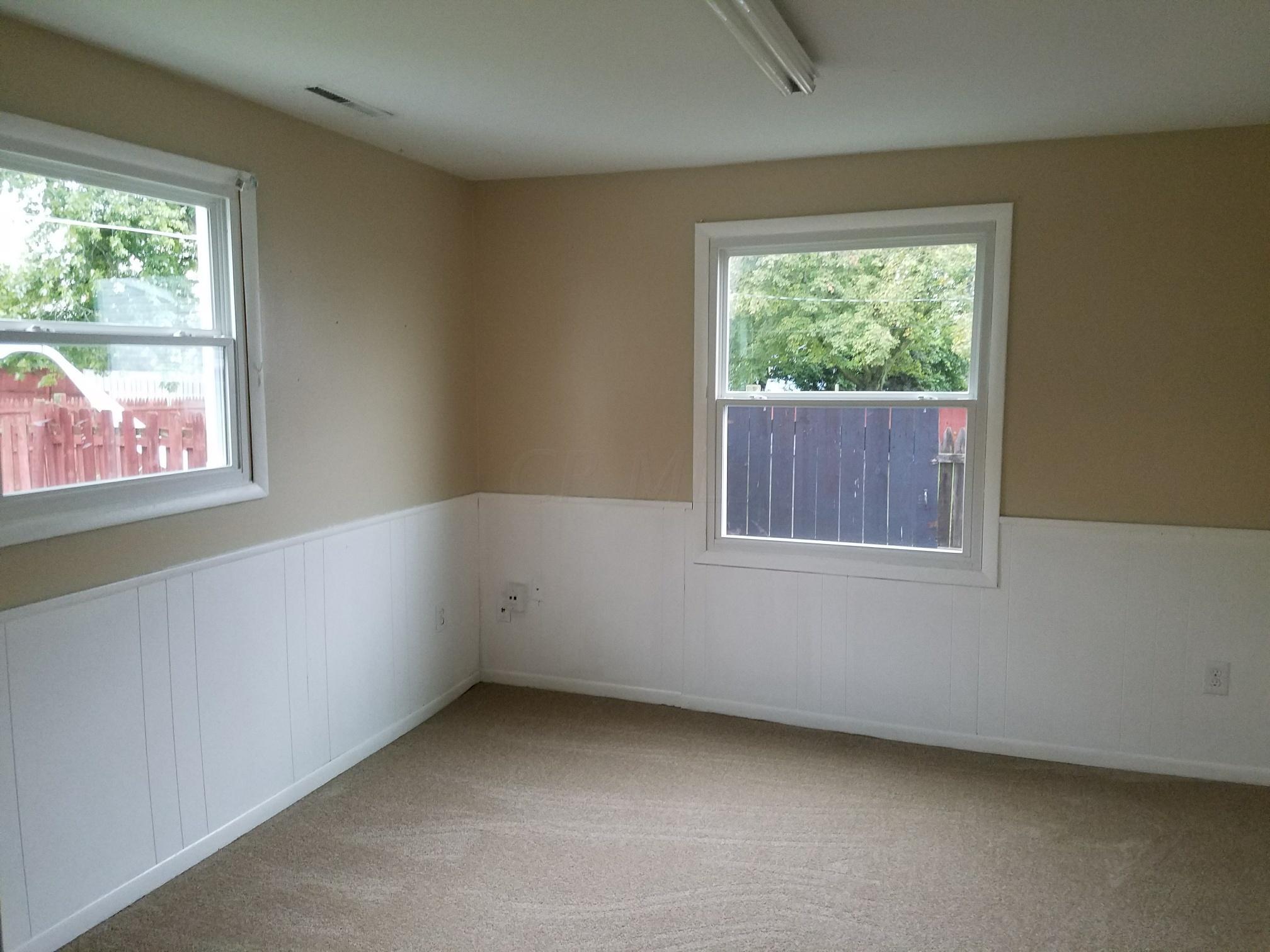1457 Demorest Road Columbus, OH 43228 - Photo 9 of 19 Gallery Image 9
