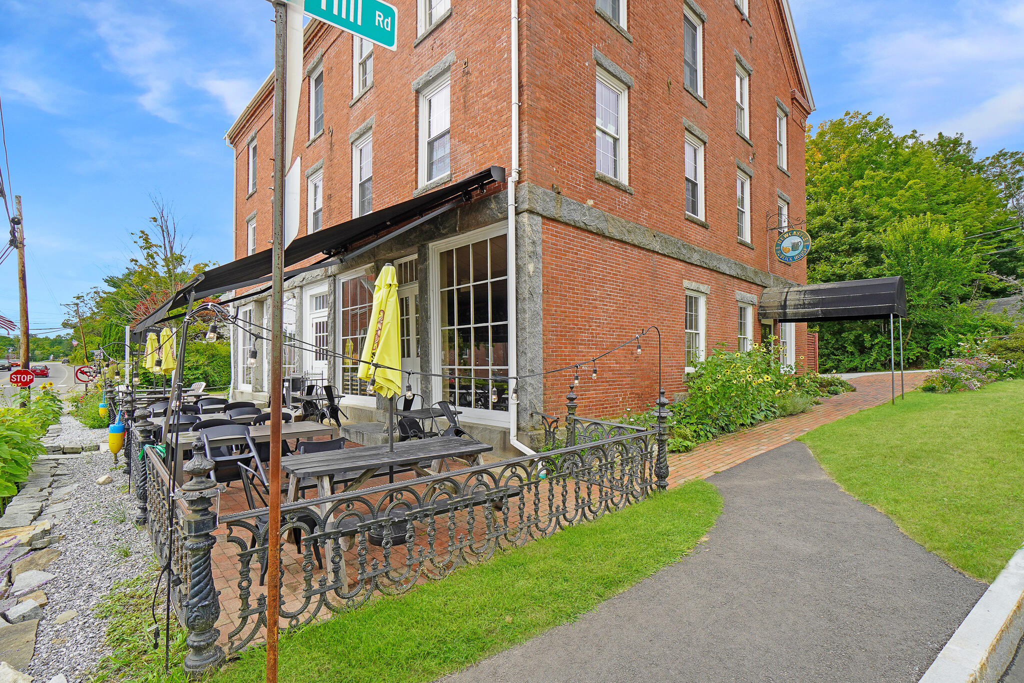 52 Main Street Newcastle, ME 04553 - Photo 7 of 58 52 Main Street, Newcastle (6)