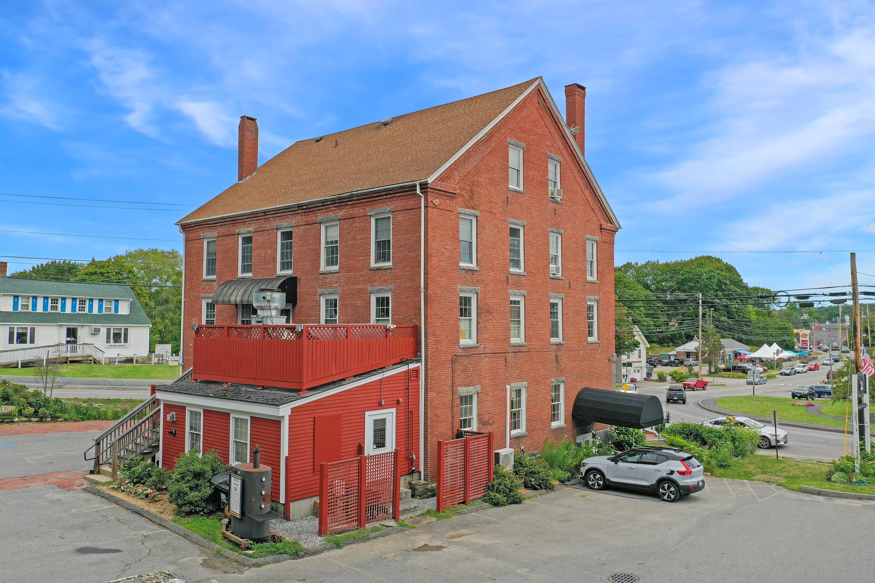 52 Main Street Newcastle, ME 04553 - Photo 9 of 58 52 Main Street, Newcastle (9)