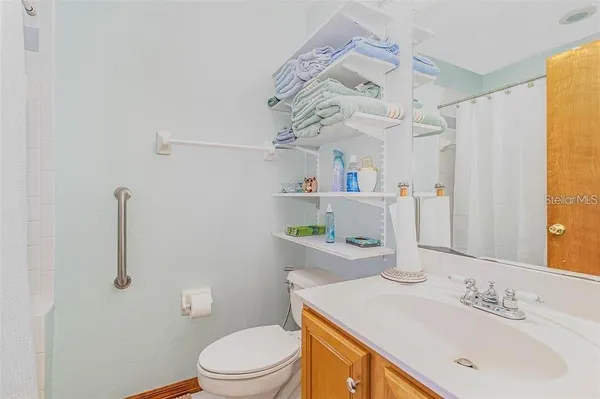 $3,600 | 10001 Highland Woods Court, Orlando, FL 32836