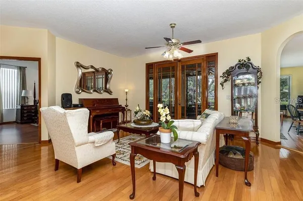 $3,600 | 10001 Highland Woods Court, Orlando, FL 32836
