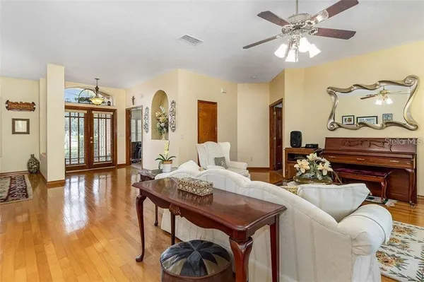 $3,600 | 10001 Highland Woods Court, Orlando, FL 32836