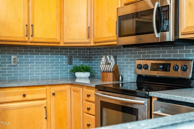 $525,000 | 1535 Caraleigh Mills Court, Unit 221, Raleigh, NC 27603