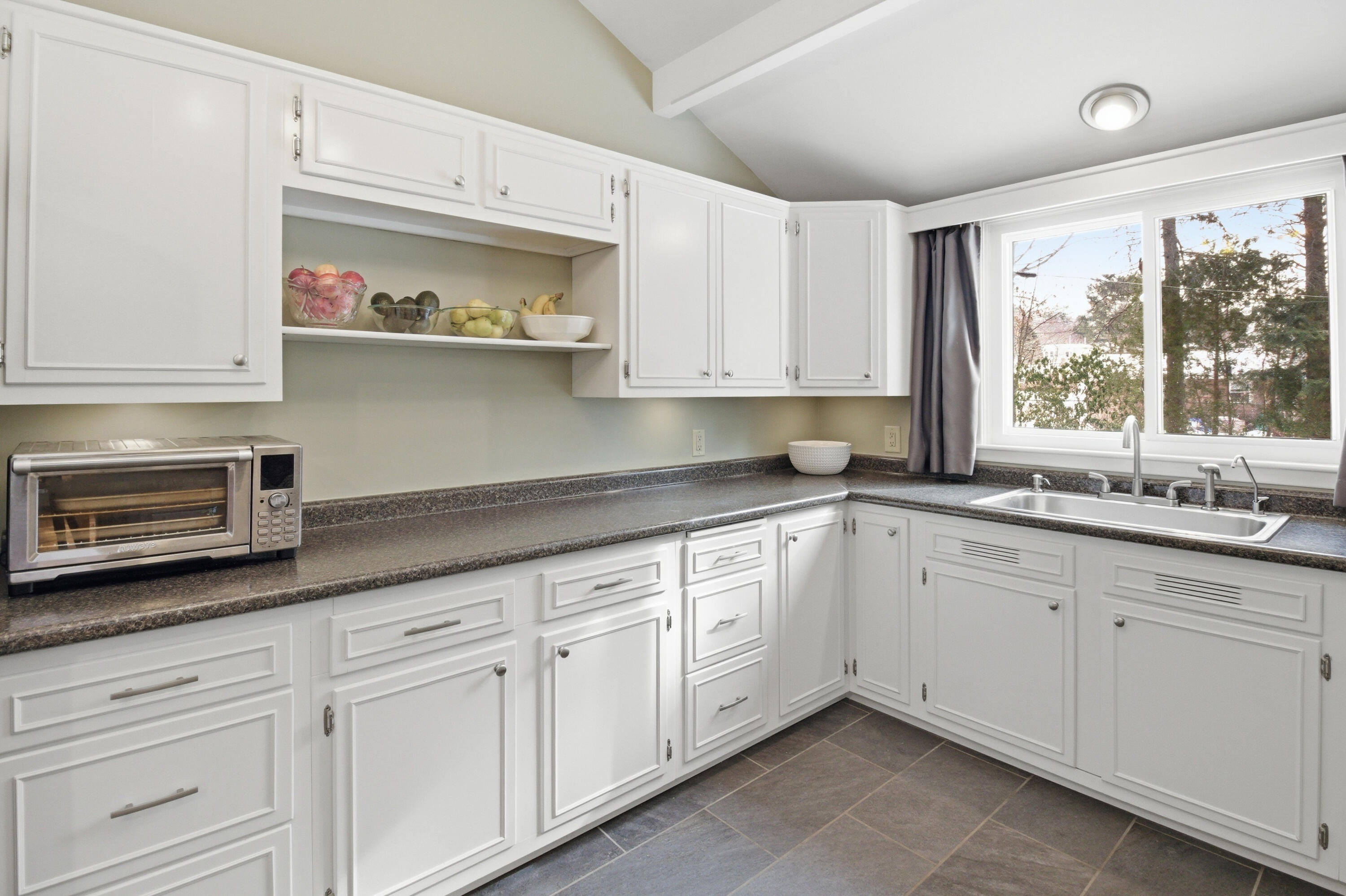 44 O'connell Street Lewiston, ME 04240 - Photo 13 of 61 44 OConnell Lewiston-32