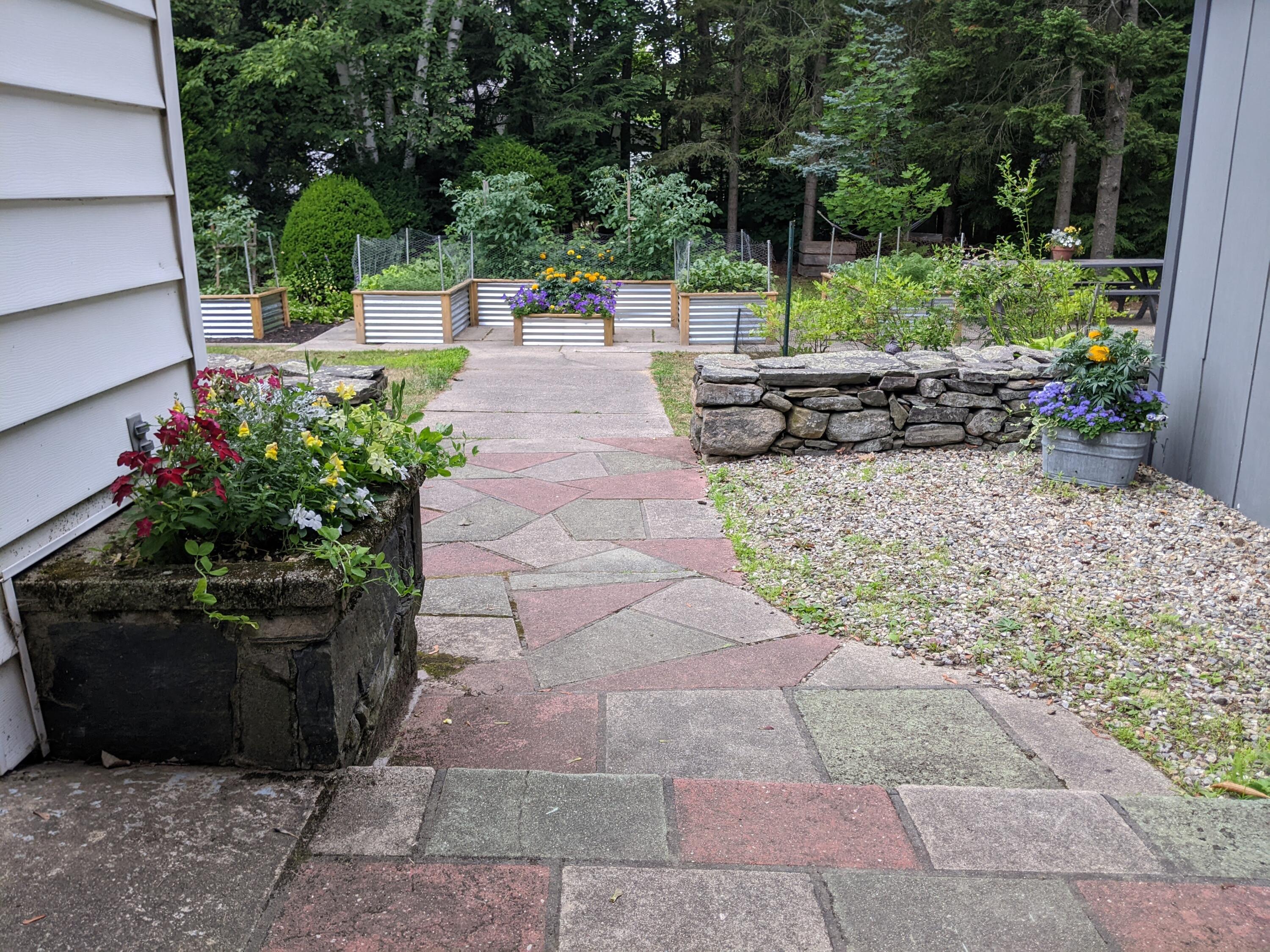 44 O'connell Street Lewiston, ME 04240 - Photo 57 of 61 PXL_20220712_213709155.MP