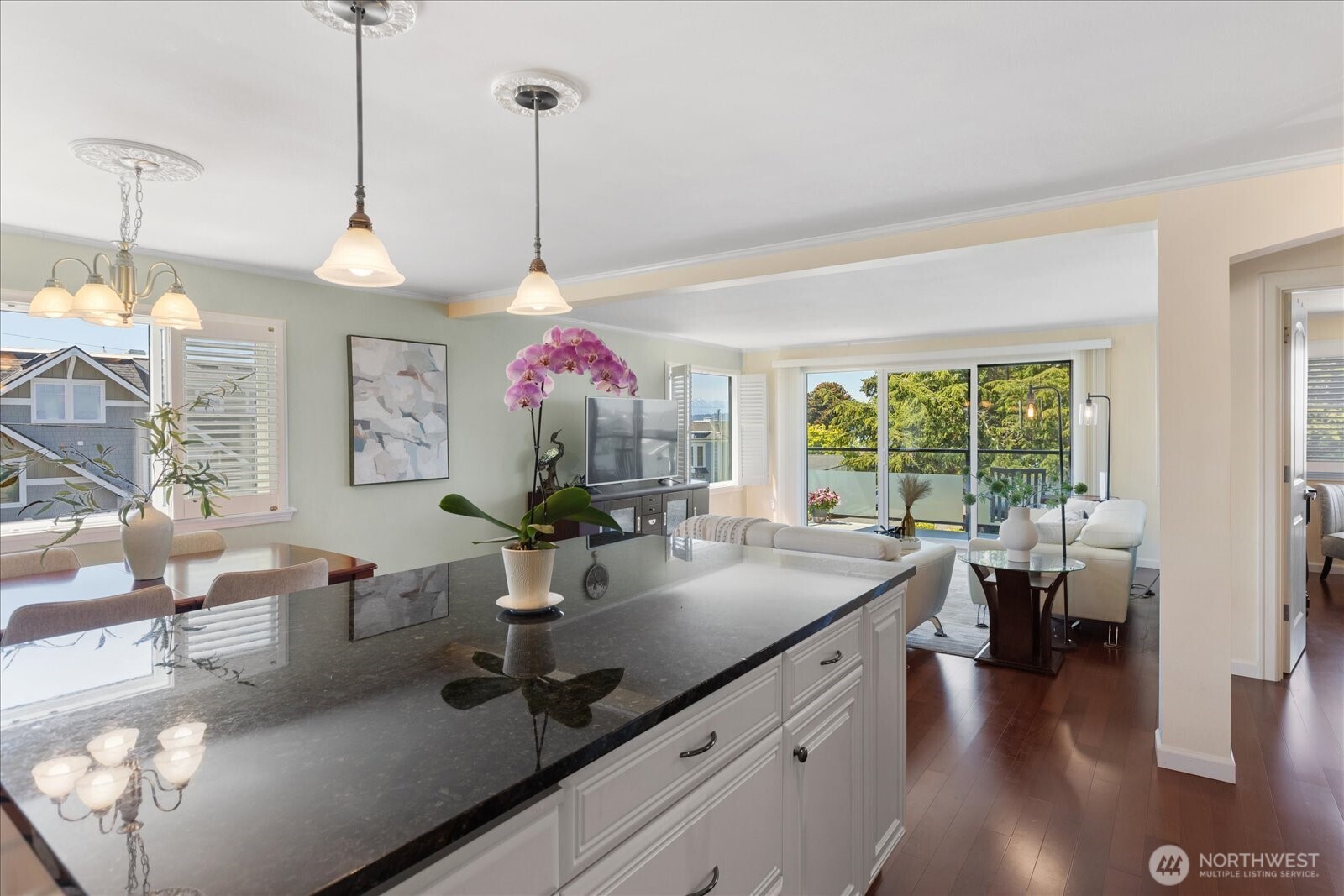 300 2nd Avenue North, Unit 2H Edmonds, WA 98020 - Photo 14 of 39