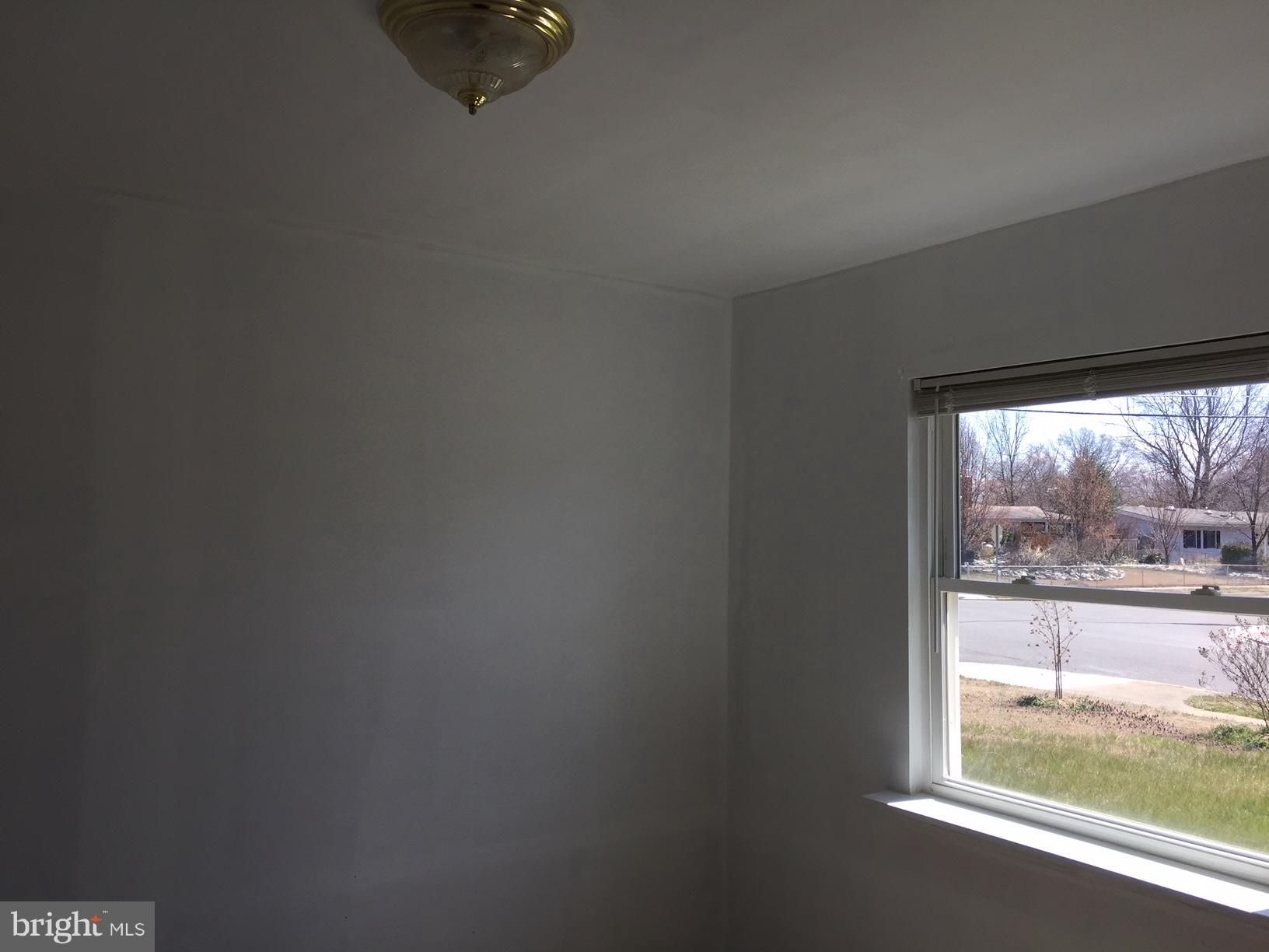 6700 Cimarron Street Springfield, VA 22150 - Photo 10 of 18 Interior (General)