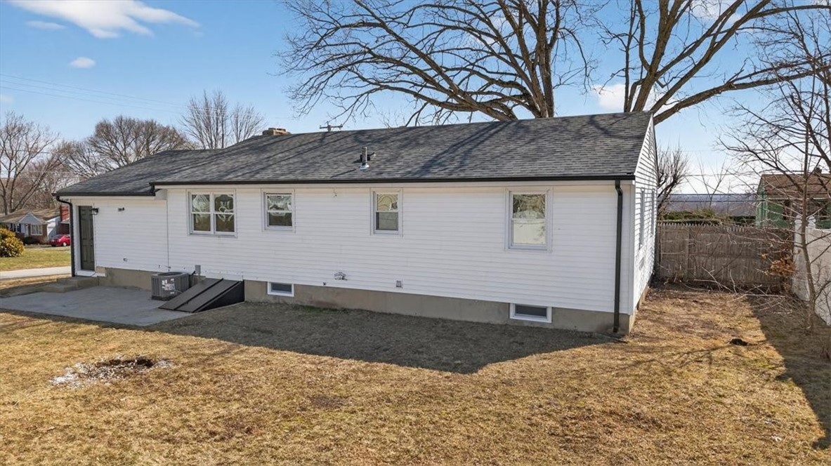 69 West View Avenue Cranston, RI 02920 - Photo 32 of 35