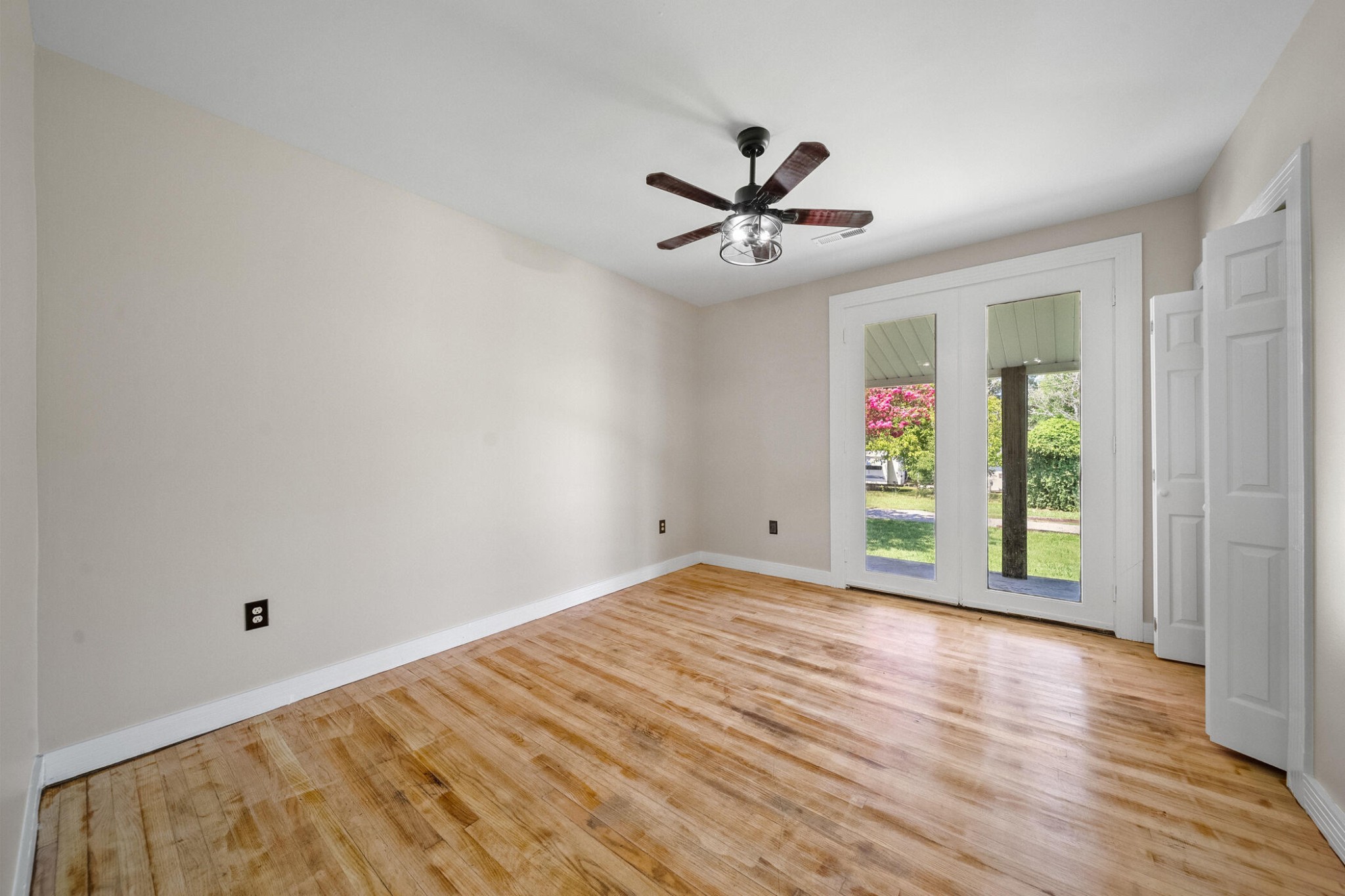 963 Leadmine Road White Pine, TN 37890 - Photo 13 of 28 Gallery Image 13