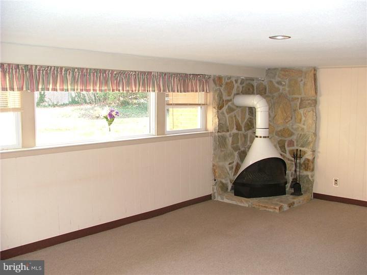 1209 Stafford Road Glassboro, NJ 08028 - Photo 19 of 22 Gallery Image 19