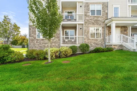 $579,000 | 11101 Peters Farm Way, Unit 101, Westborough, MA 01581