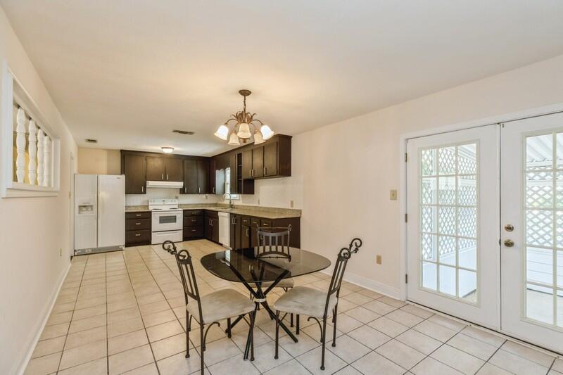 5365 Monterrey Road Crestview, FL 32539 - Photo 11 of 34 Gallery Image 11