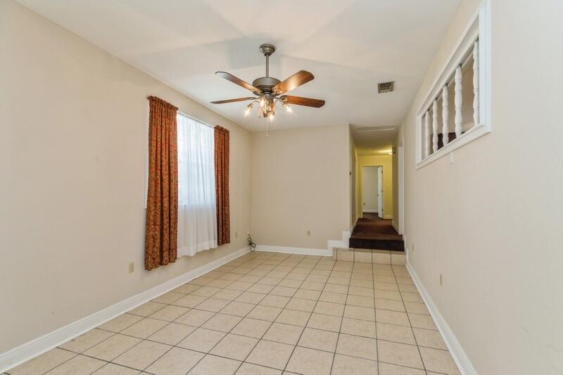 5365 Monterrey Road Crestview, FL 32539 - Photo 6 of 34 Gallery Image 6