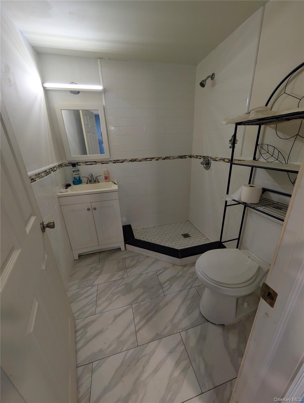 127 Johns Neck Road Shirley, NY 11967 - Photo 13 of 17 2nd Floor