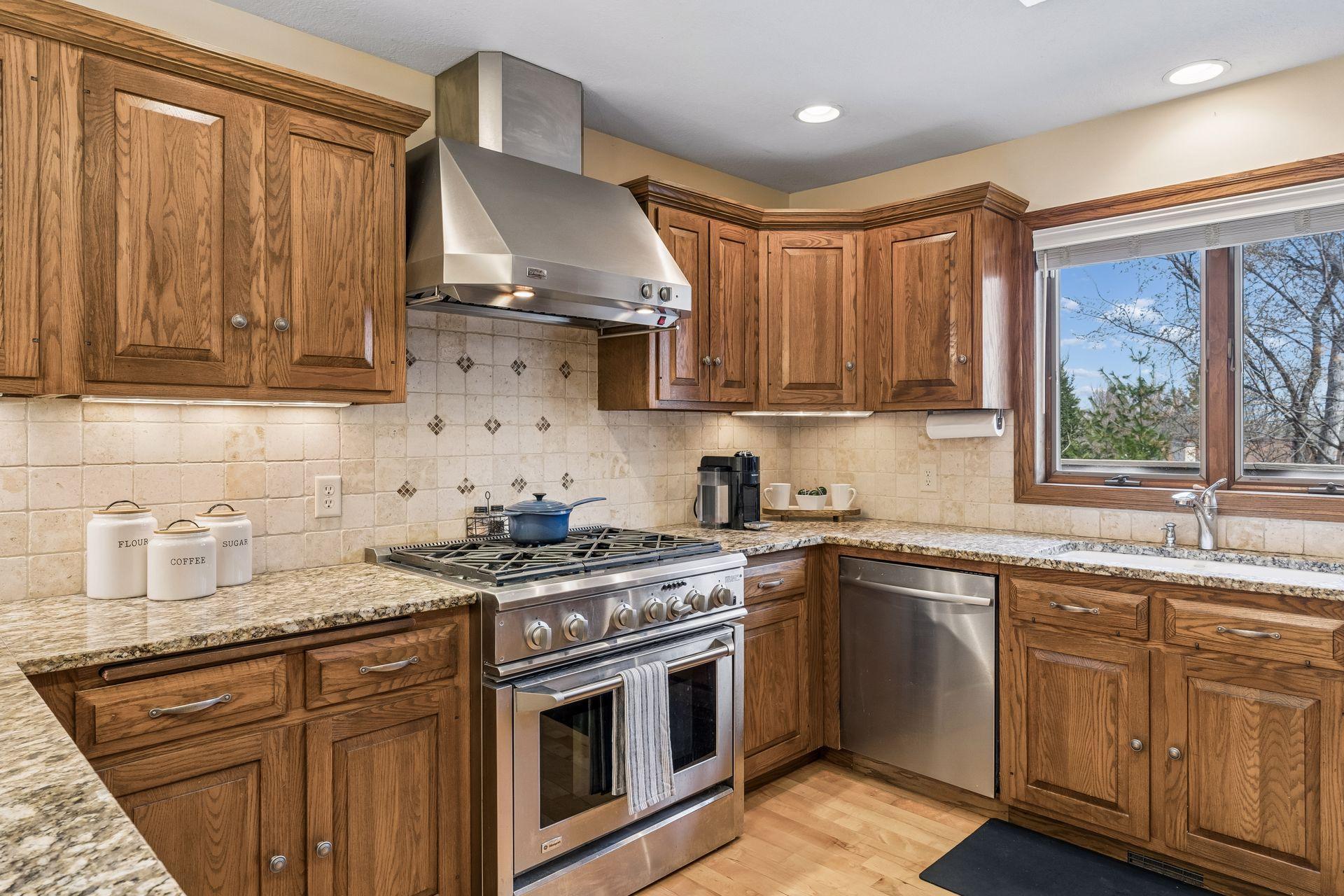 1638 Celia Road Mendota Heights, MN 55118 - Photo 21 of 59