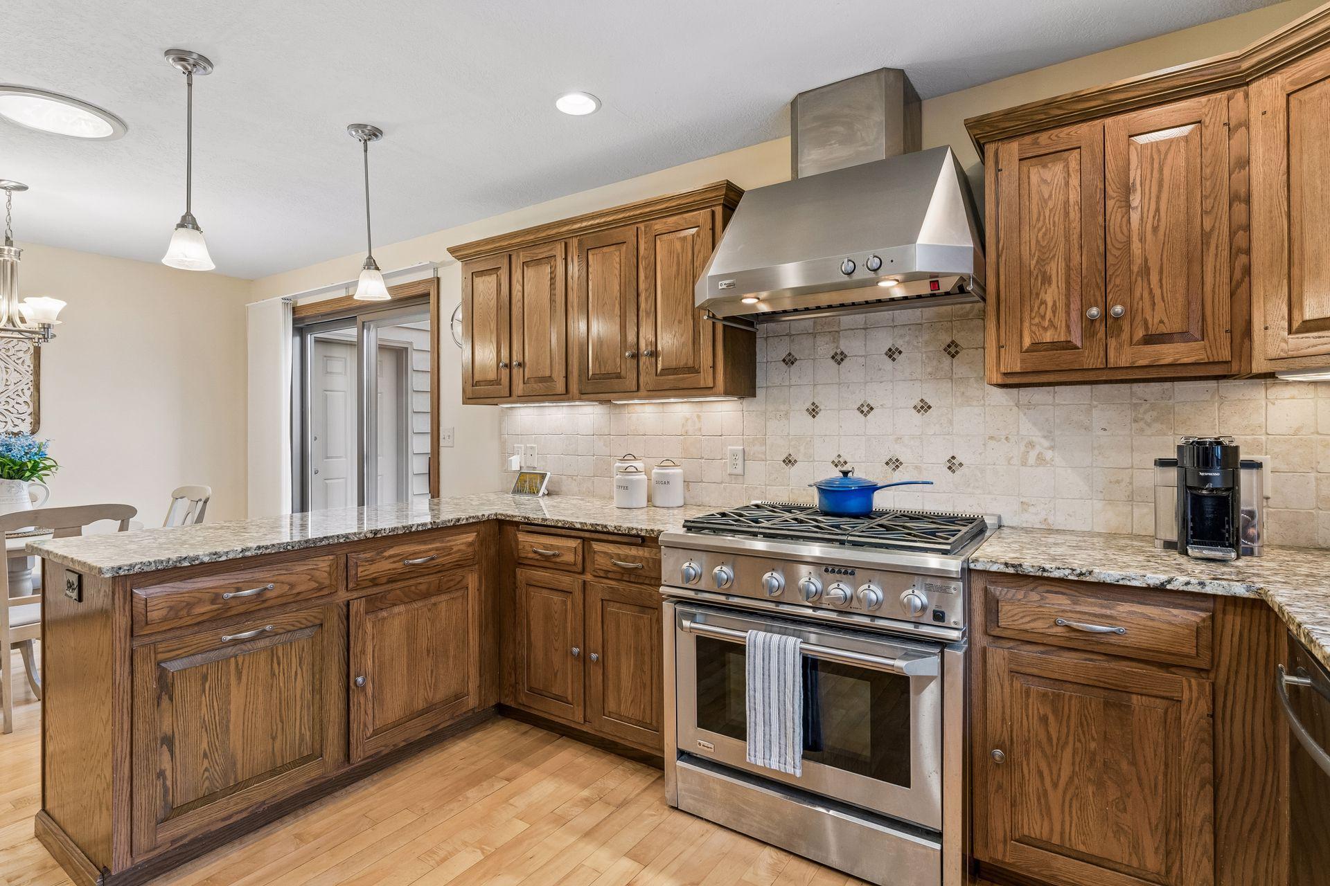 1638 Celia Road Mendota Heights, MN 55118 - Photo 24 of 59