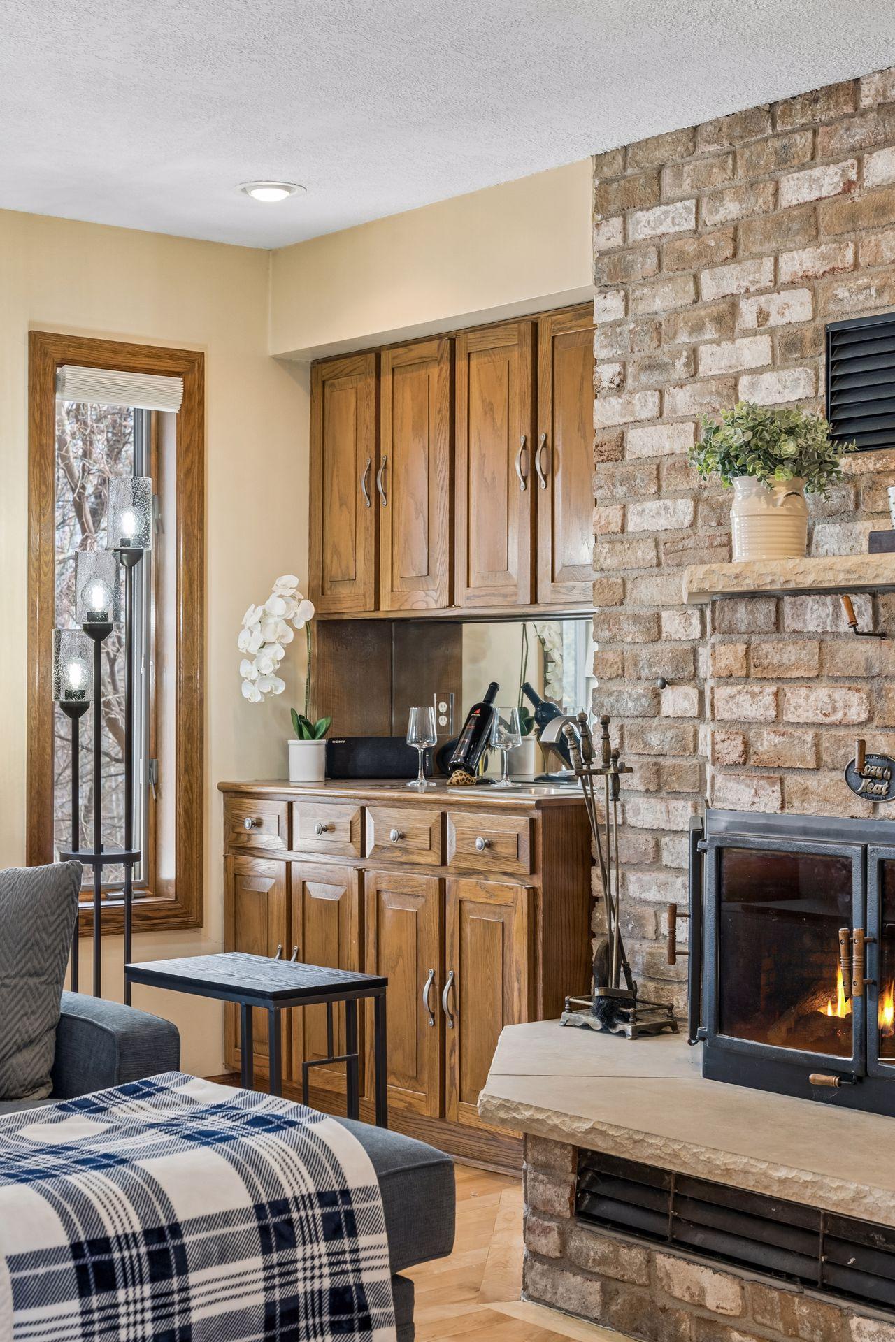 1638 Celia Road Mendota Heights, MN 55118 - Photo 10 of 59