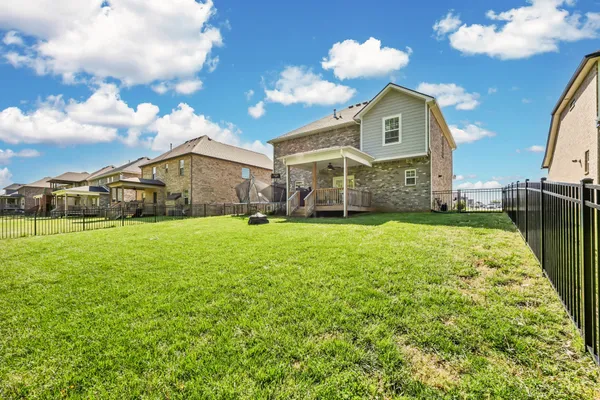 $420,000 | 1783 Oak Frst Drive, Clarksville, TN 37043