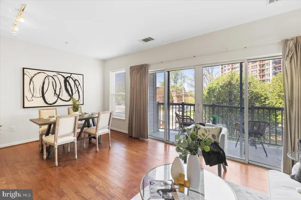 $2,750 | 8045 Newell Street, Unit 107, Silver Spring, MD 20910