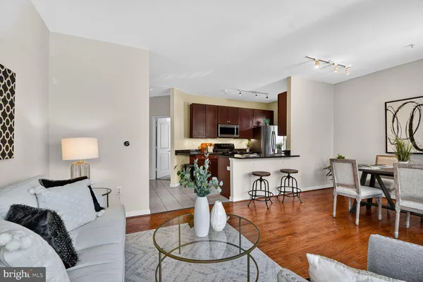 $2,750 | 8045 Newell Street, Unit 107, Silver Spring, MD 20910