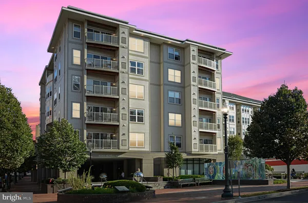 $2,750 | 8045 Newell Street, Unit 107, Silver Spring, MD 20910