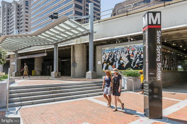 $2,750 | 8045 Newell Street, Unit 107, Silver Spring, MD 20910