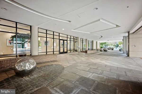 $2,750 | 8045 Newell Street, Unit 107, Silver Spring, MD 20910