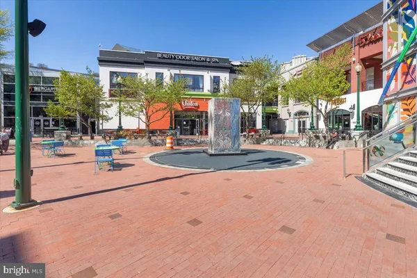 $2,750 | 8045 Newell Street, Unit 107, Silver Spring, MD 20910