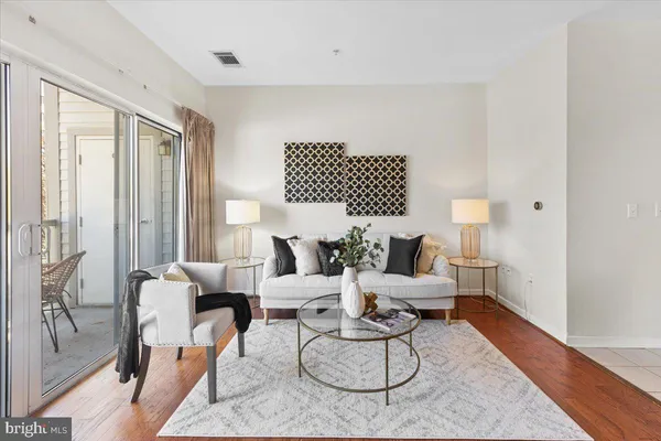 $2,750 | 8045 Newell Street, Unit 107, Silver Spring, MD 20910