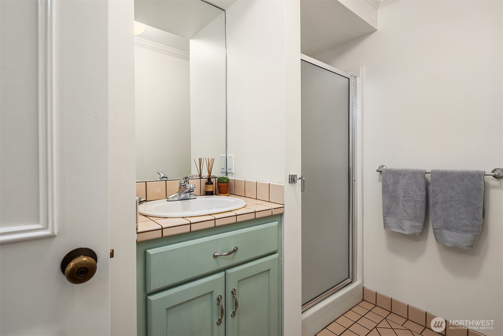 4915 Rucker Avenue Everett, WA 98203 - Photo 21 of 36
