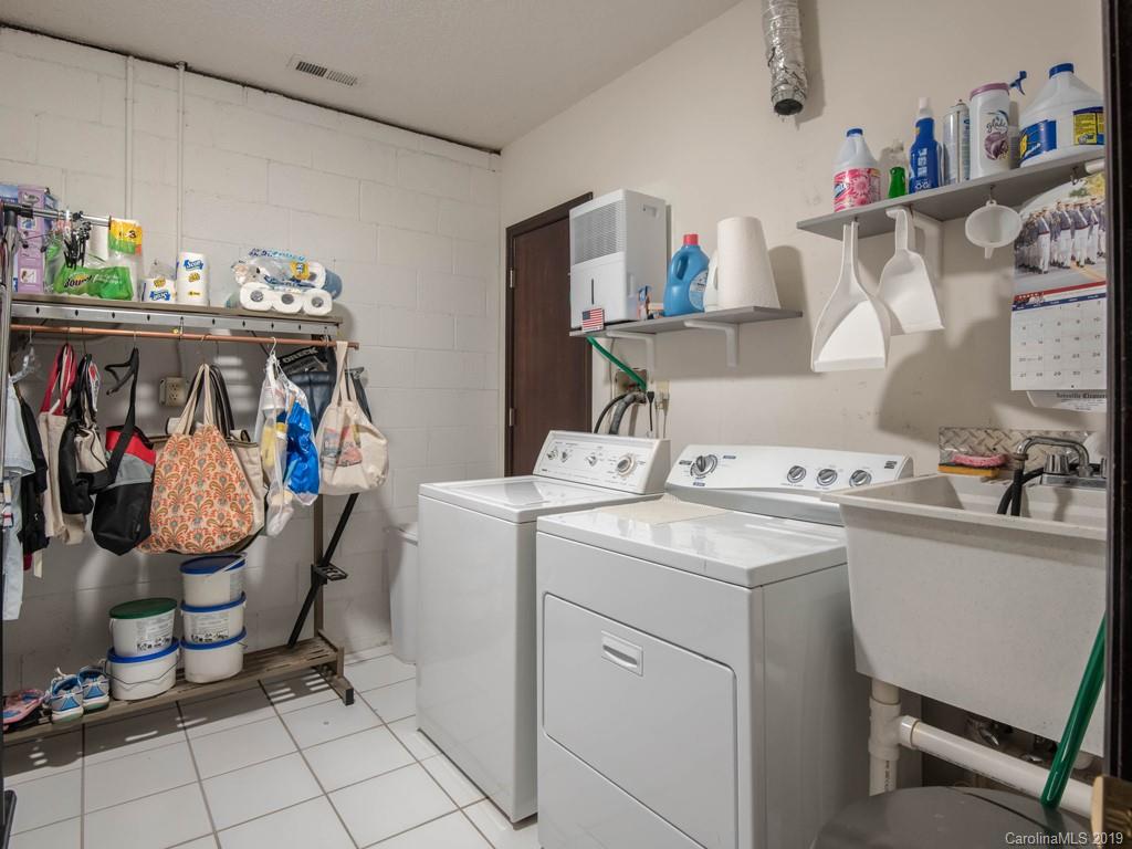 28 Buck Ridge Road Fairview, NC 28730 - Photo 21 of 34 Gallery Image 21